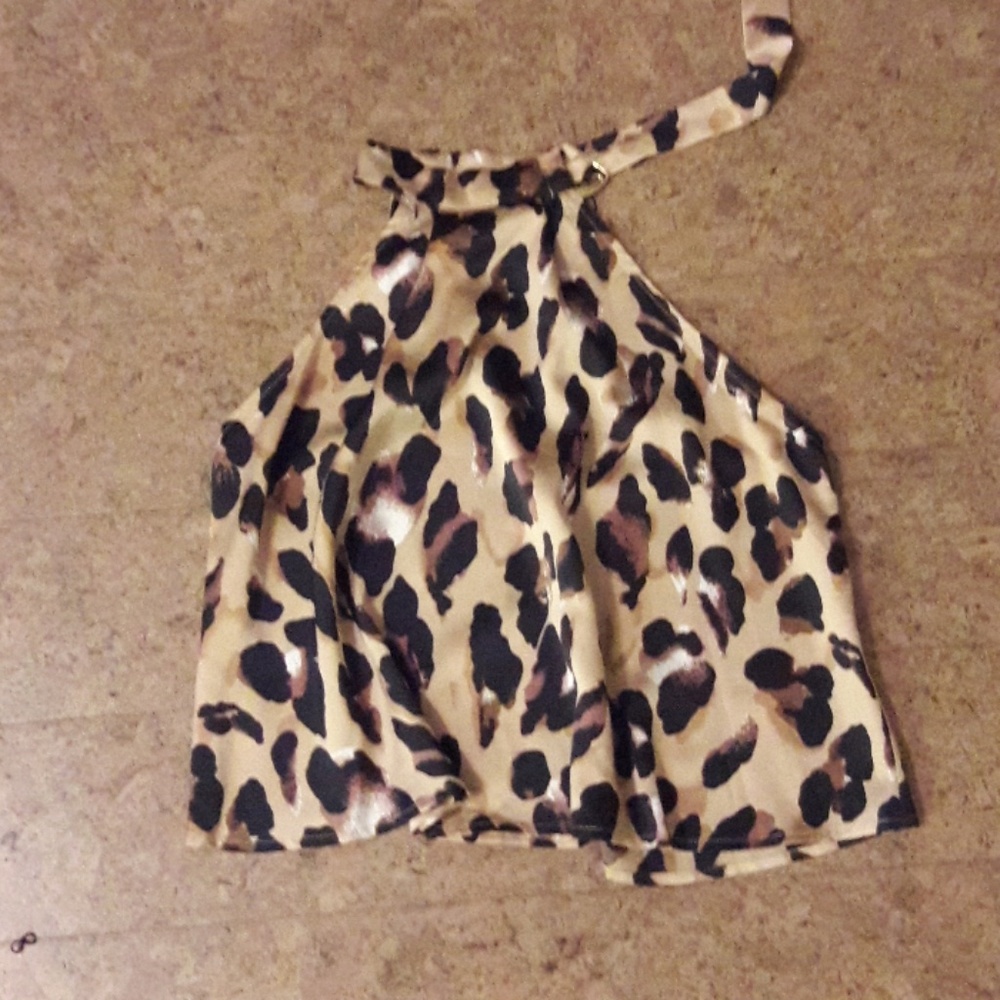 Mock Neck Animal Print Crop Blouse NWOT